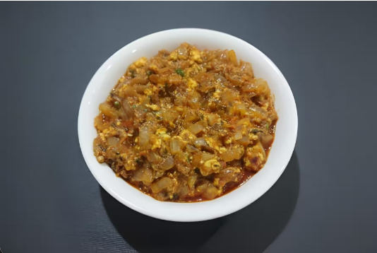 Paneer Bhurji (500 ml, Serves 2-3)